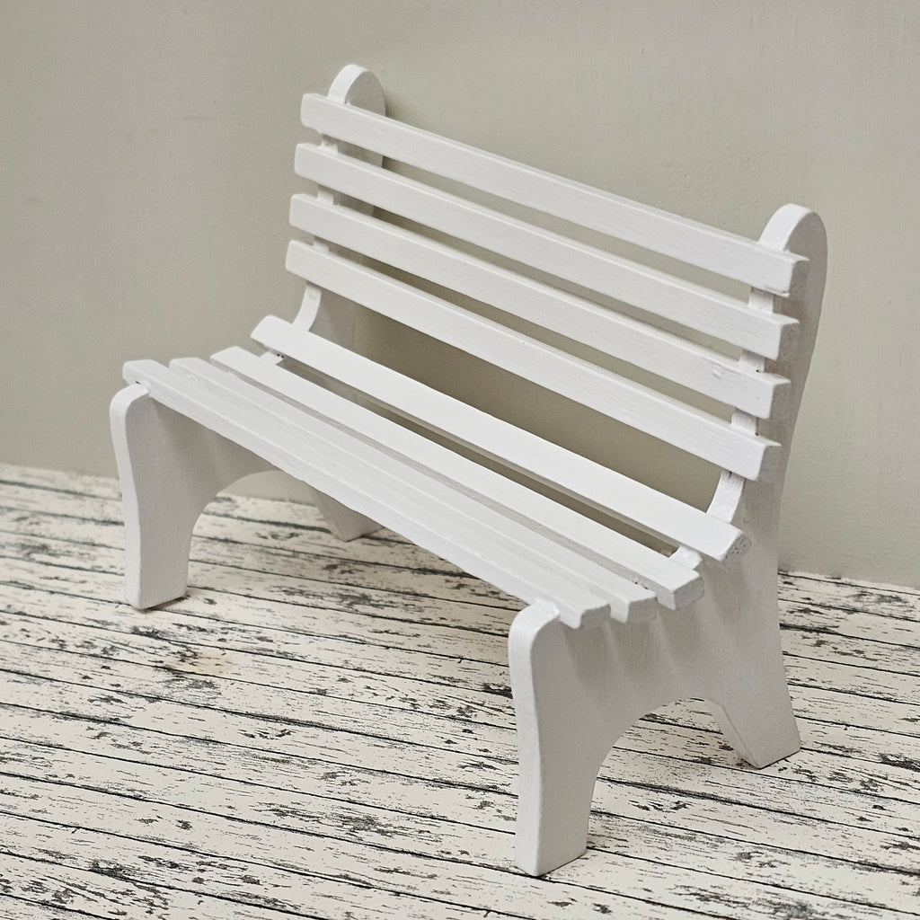 Gartenbank weiss